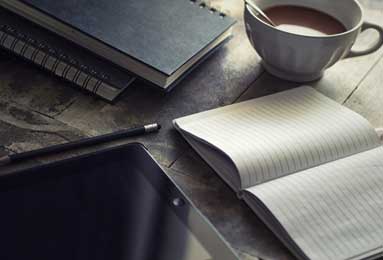 曼联考虑“先租后买”德甲巨人，拥有“全欧洲最好左脚”的中卫